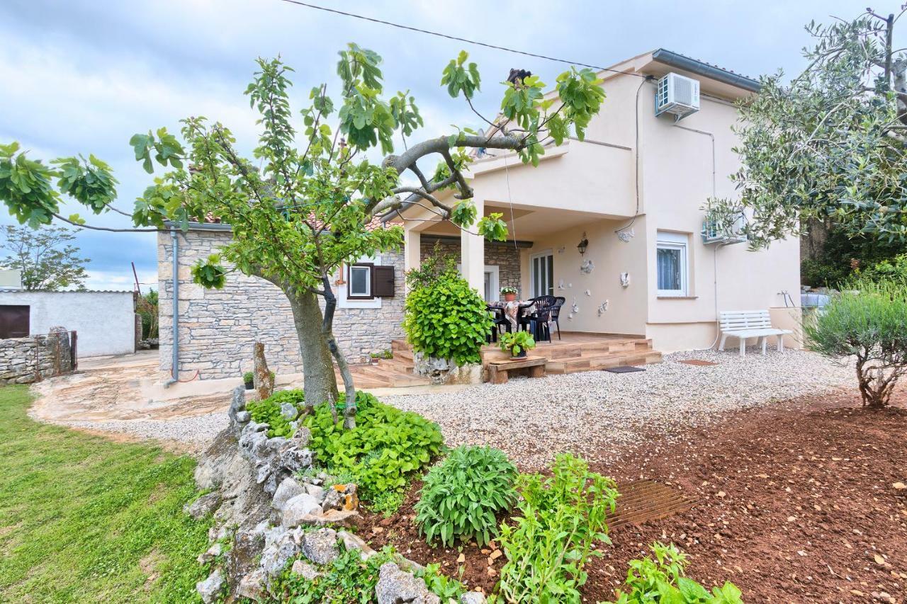 Haus Glavani Barban Exteriér fotografie